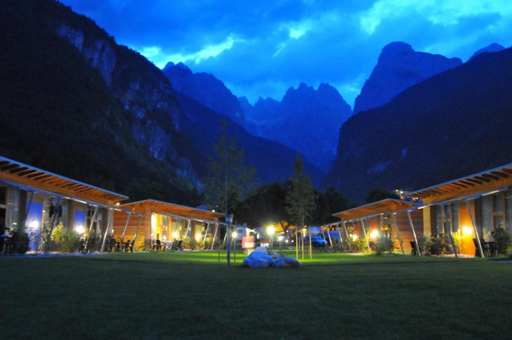 Bungalows Chalets Lago Di Molveno Phòng bức ảnh